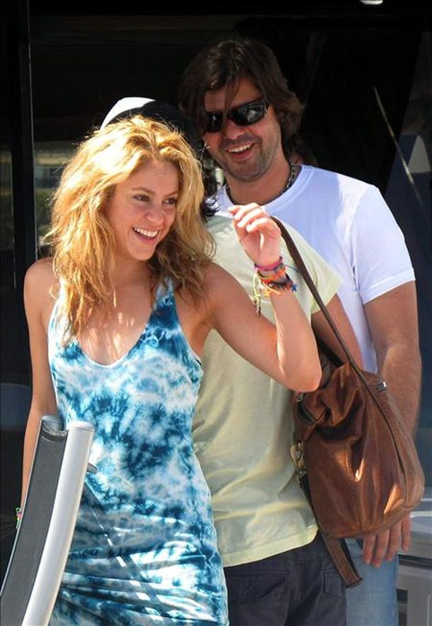 Shakira y Antonito de la Rua