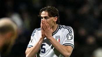 italia vuelve a quedarse afuera del mundial y profundiza su crisis historica italia vuelve a quedarse afuera del mundial y profundiza su crisis historica