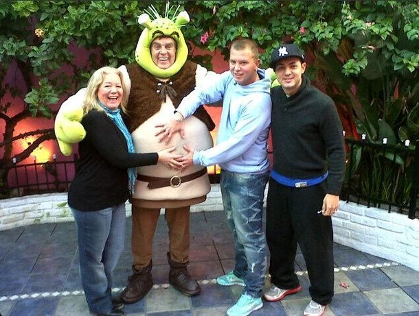 Ventura deja al periodista y se pone el disfraz de ogro