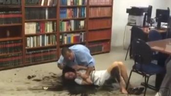 un hombre fue a juicio por violencia de genero y quiso prender fuego a la jueza un hombre fue a juicio por violencia de genero y quiso prender fuego a la jueza