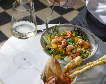 &nbsp;El bodegón de Buenos Aires que tiene vinos de todo el mundo