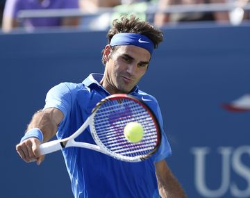 Roger Federer se quedó con el sueño de Charly Berlocq