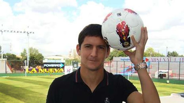 Guillermo Burdisso: Es muy dificil elegir entre River y Boca