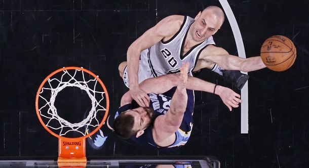 Manu Ginóbili disputó 18 minutos para los Spurs