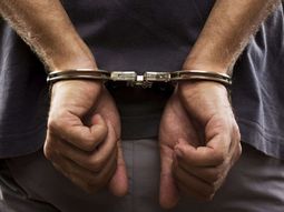 robo y como pena debe dejar el pueblo donde vivia robo y como pena debe dejar el pueblo donde vivia