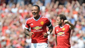 manchester united gano en el debut de sergio romero manchester united gano en el debut de sergio romero