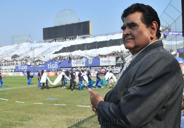 Luis Cubilla