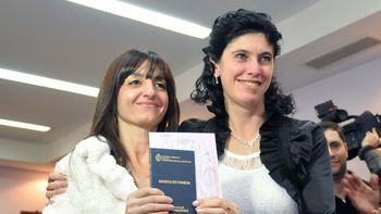 en cuatro anos de matrimonio igualitario, hubo mas de un casamiento por dia en cuatro anos de matrimonio igualitario, hubo mas de un casamiento por dia
