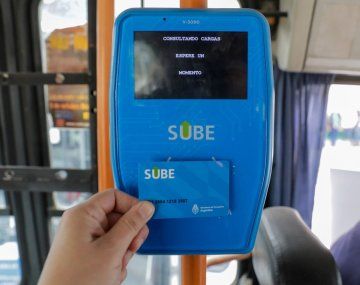 ¿A cuánto aumenta el boleto de colectivos hoy en el AMBA?