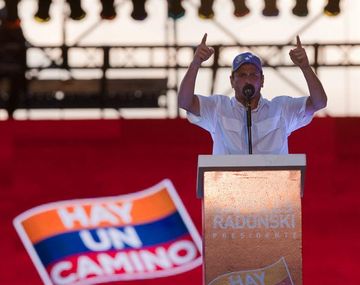 Capriles: Me iré de luna de miel con la primera dama