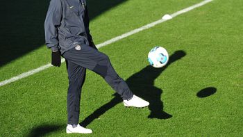 boca prende velas para que riquelme juegue boca prende velas para que riquelme juegue