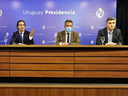 Uruguay cerrará sus fronteras en verano