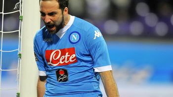 sigue la polemica por el peso de higuain: aumento su masa muscular sigue la polemica por el peso de higuain: aumento su masa muscular