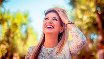 la chica que tenia vergüenza de cantar y ahora busca destronar a rombai y marama la chica que tenia vergüenza de cantar y ahora busca destronar a rombai y marama