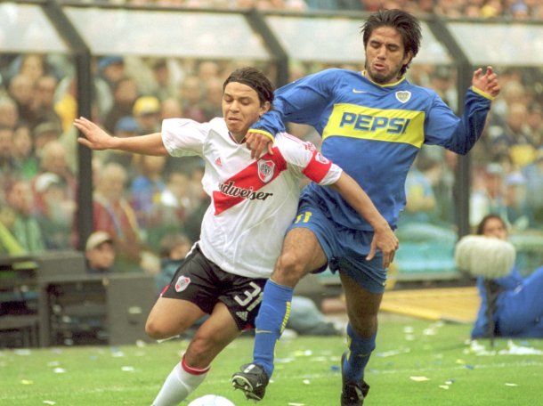 Exjugador colombiano de Boca defendió a Fabra: Parece el culpable de todo y no es así