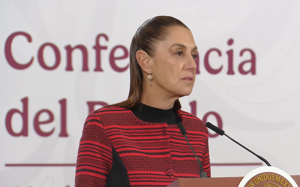 Claudia Sheinbaum en la Mañanera del Pueblo desde Palacio Nacional.