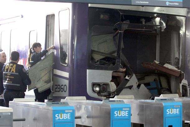 Piden citar a gremialistas por el accidente del Sarmiento