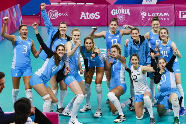 El equipo argentino tras el gran triunfo ante Brasil