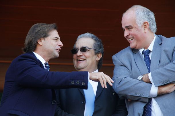 El presidente uruguayo Lacalle Pou sostuvo que las denuncias contra Penadés son muchas y graves.