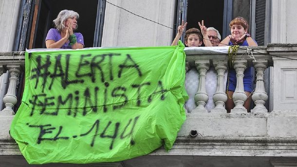 Redes feministas que no descansan en cuarentena: acompañamiento como la clave para sobrellevar el encierro