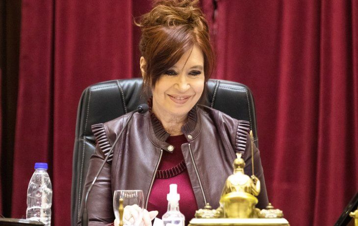 Cristina citó a Víctor Hugo para recordar el papel de Pepín Simón en el armado de la Corte