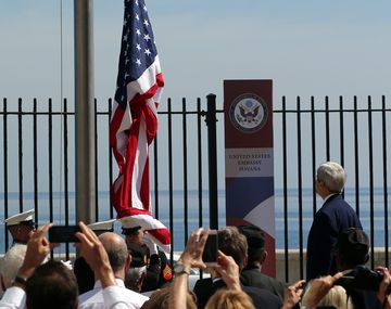 VIDEO: así fue el histórico izamiento de la bandera de Estados Unidos en Cuba