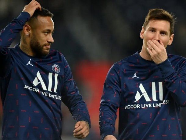 Neymar defendió a Messi tras las críticas en el PSG: Algunos no entienden su juego
