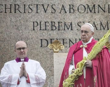 Profunda interpelación del Papa en la misa de Ramos