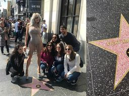 La falsa estrella de Vicky Xipolitakis en el Paseo de la Fama de Hollywood La falsa estrella de Vicky Xipolitakis en el Paseo de la Fama de Hollywood