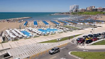 encontraron muerto al sereno de un balneario en mar del plata: tenia el horno prendido
