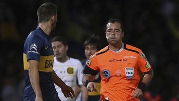 nuevo golpe para ceballos: la afa lo dio de baja como arbitro internacional nuevo golpe para ceballos: la afa lo dio de baja como arbitro internacional