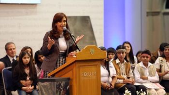 cristina kirchner propone discutir el traslado de la capital cristina kirchner propone discutir el traslado de la capital