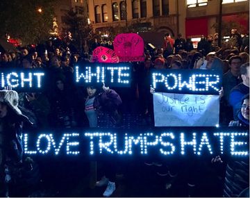 Protestas en Union Square en Nueva York contra el presidente electo Donald Trump. Crédito @Nigrotime