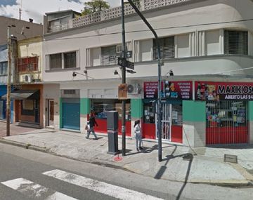 Fuerte operativo en un maxikiosco de La Paternal por presunta venta de drogas