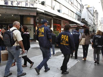 Fuerte operativo por las cuevas en Florida