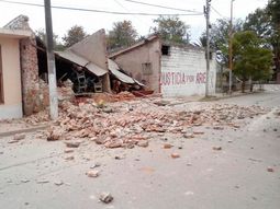 Un pueblo en ruinas por el sismo que se sintió con fuerza en Salta