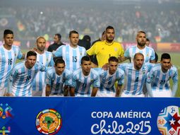 otro jugador de la seleccion es pretendido por el manchester united otro jugador de la seleccion es pretendido por el manchester united