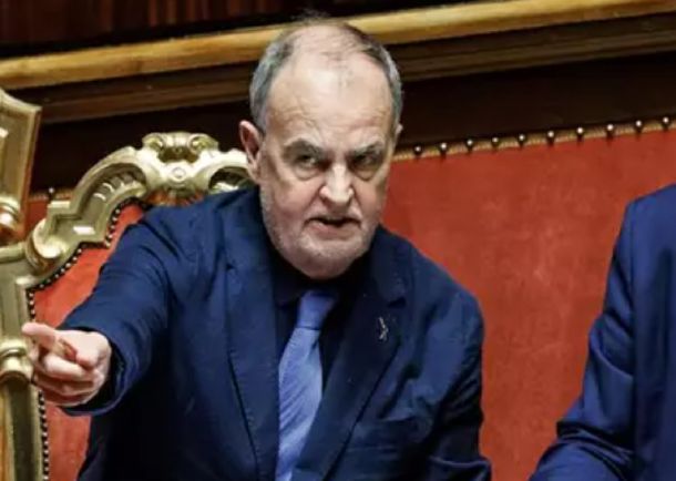 Un ministro de Italia fue condenado por insultos racistas