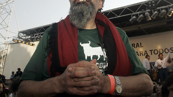 castells y sus dirigentes se armaron en defensa propia castells y sus dirigentes se armaron en defensa propia