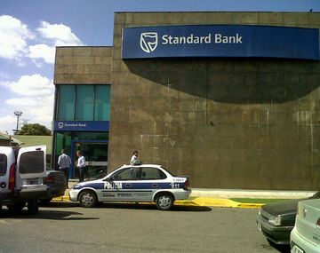 Standard bank robo