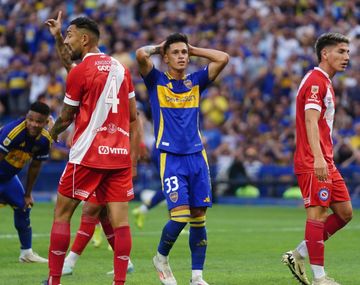 Boca igualó sin goles ante Argentinos en La Bombonera