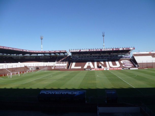 Pelota libre de riesgo en el celular: cómo ver en vivo Vélez vs Independiente