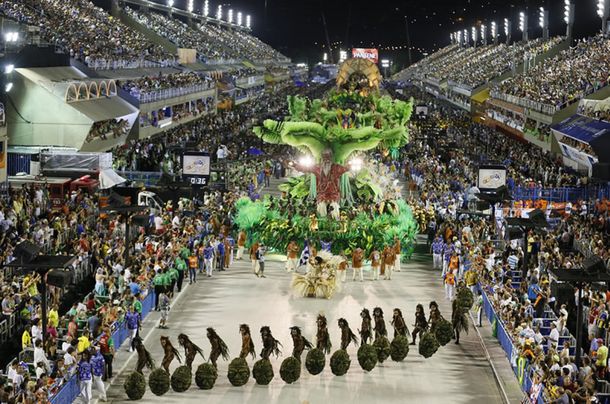 Al menos 48 ciudades brasileñas cancelan el carnaval por crisis económica, lluvia y dengue