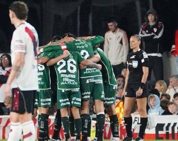 Sarmiento dio el gran golpe y venció 1-0 a River en el Monumental