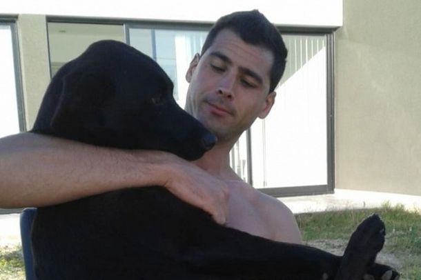 Desesperada búsqueda: su perra se extravió y ofrece su camioneta como recompensa