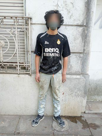 Caballito: pintores asaltaron casa vecina a la que estaban trabajando y se llevaron un televisor, computadora y valijas en taxi