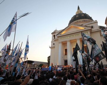 El Gobierno negó que la Iglesia impidiera utilizar la Basílica de Itatí