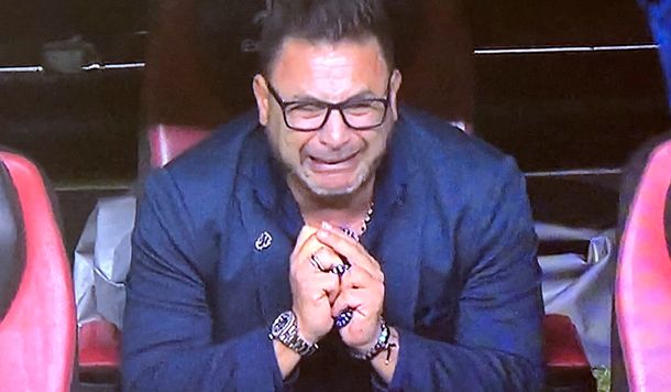 El emocionante llanto de Mohamed en pleno banco de suplentes tras el título de los Rayados de Monterrey