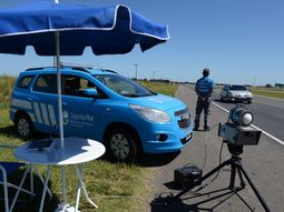Refuerzan controles en rutas hacia los centros turísticos