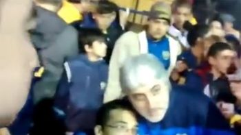 insolito: di zeo firmo autografos y se saco fotos insolito: di zeo firmo autografos y se saco fotos